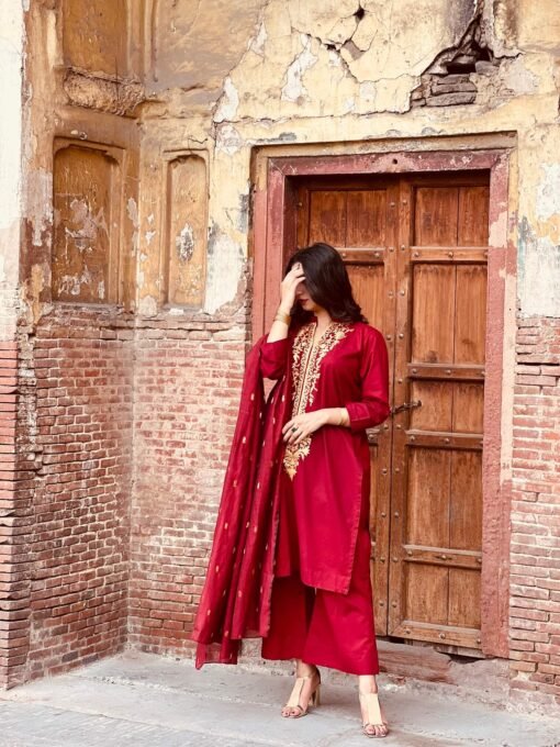 Blood Maroon Colour – A Perfect Traditional Outfit